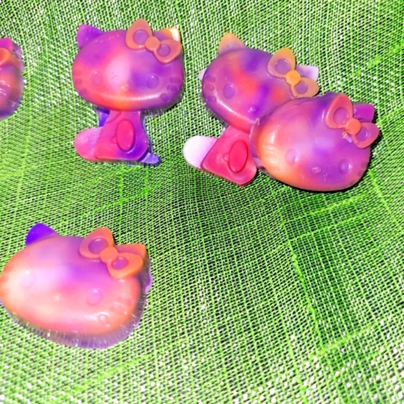 🎀Free With A Bundle Of 2 or More Item's🎀Handcrafted 🫧 Hello Kitty Soap 🫧 - Picture 7 of 14